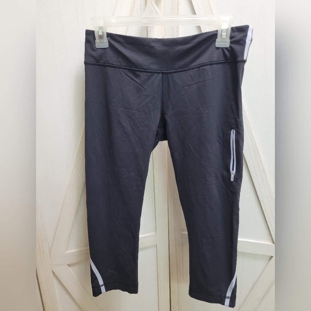 Lululemon‎ Run For It Cropped Leggings